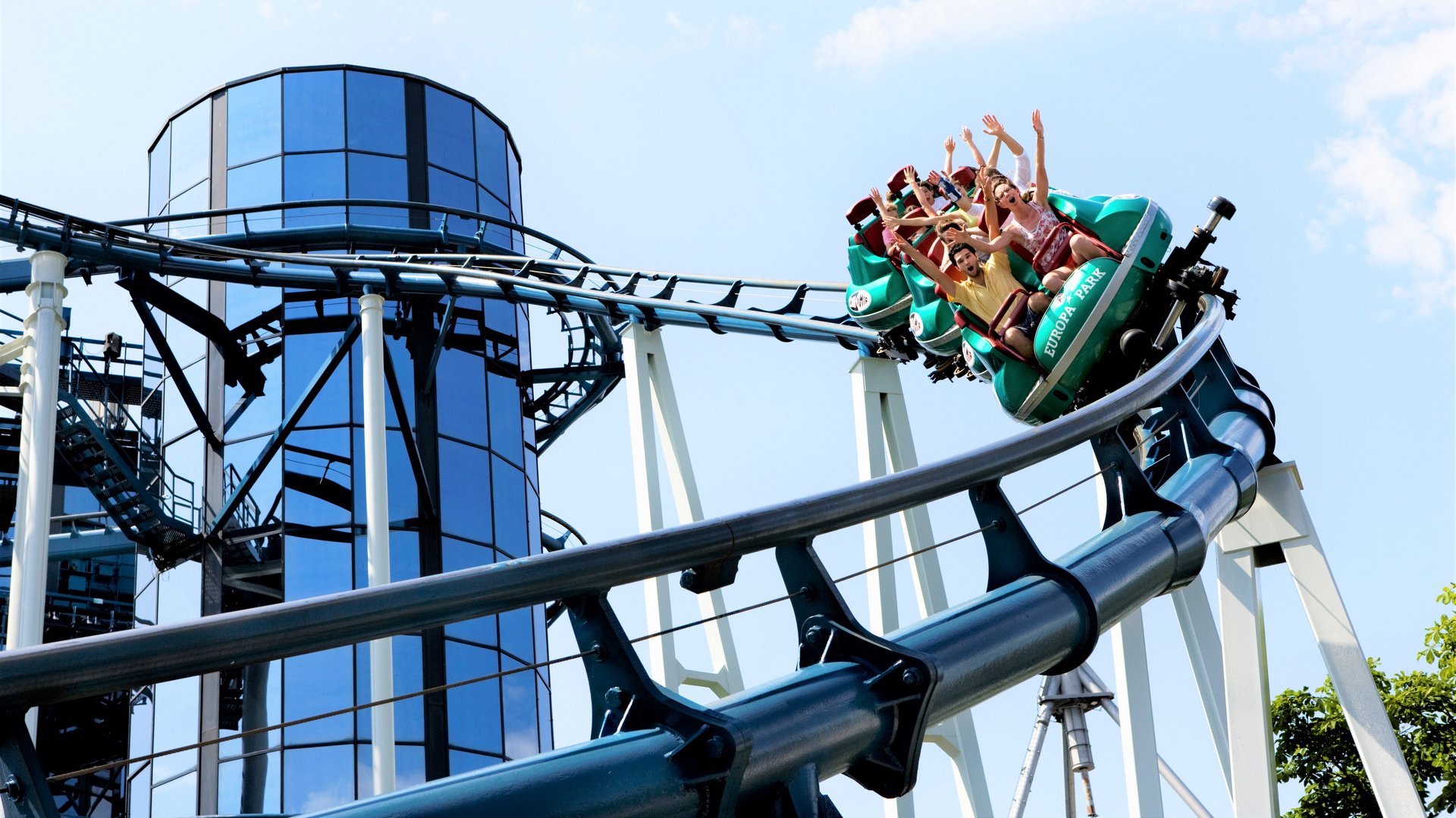 Faserverbundformteile composite material GFK, CFK, AFK für Rollercoaster, Fahrzeugverschalungen, Bauteile für höchste Stabilität und Festigkeit - Colasit