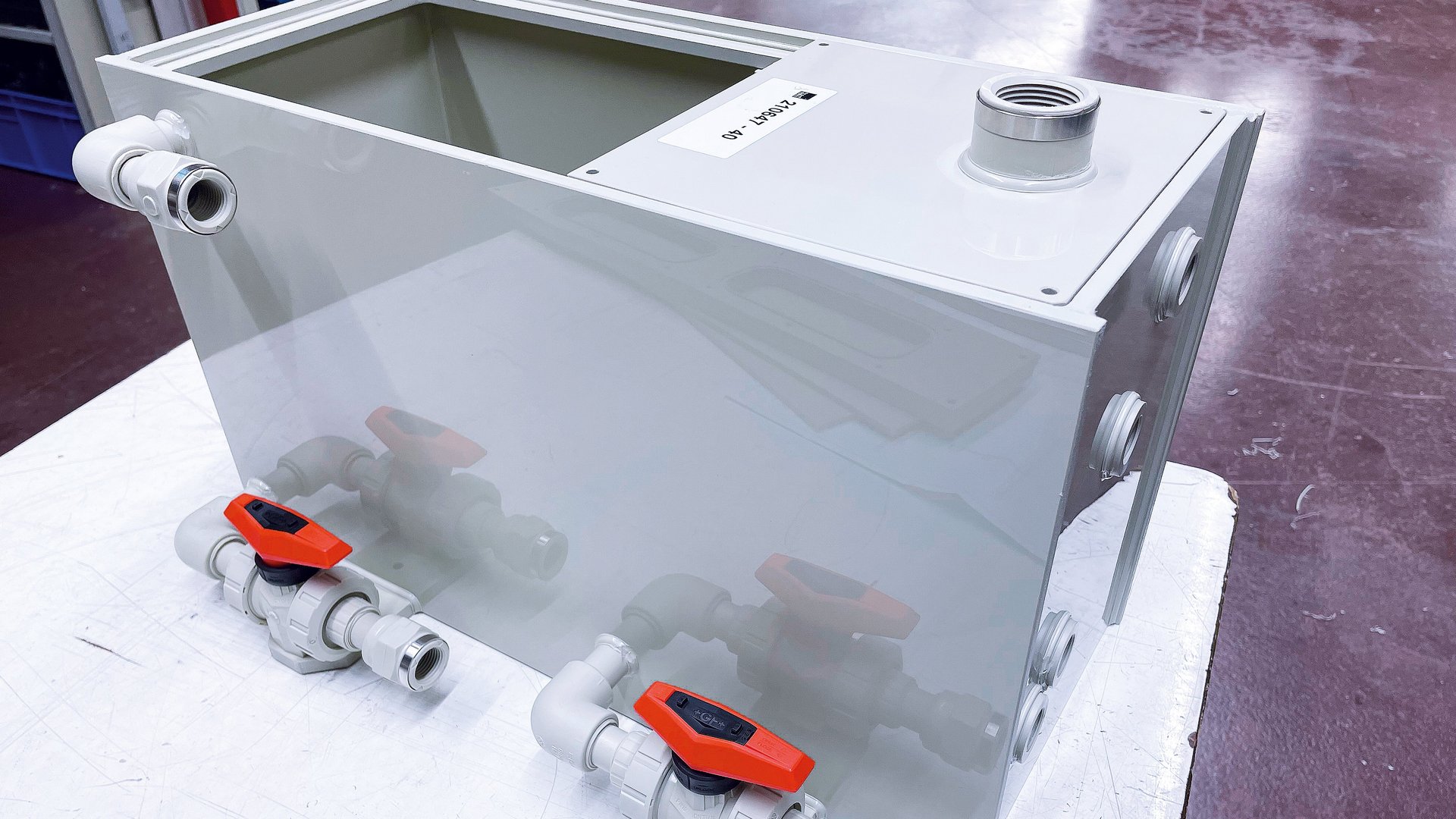 Boîtier en plastique soudé, module en plastique pour les raccords pour l’utilisation dans l’industrie - Colasit